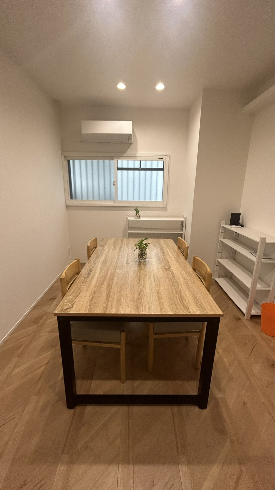 Room rental space