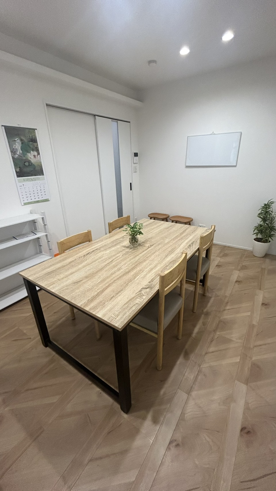 Room rental space